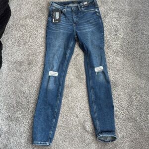 Women’s High Rise Skinny Jeans